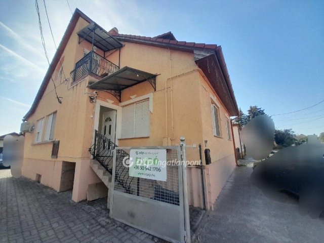 Eladó családi ház, Szomódon 89 M Ft, 4 szobás