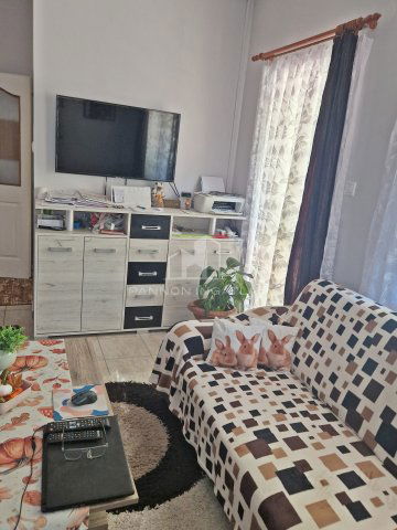 Eladó családi ház, Balatonkenesén 128 M Ft, 4 szobás