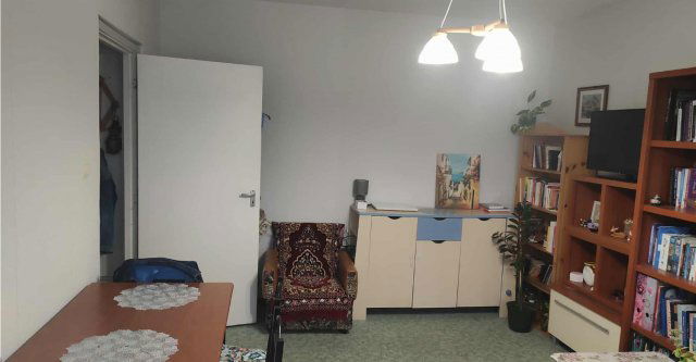 Eladó panellakás, Pécsett, János utcában 33 M Ft, 1+1 szobás