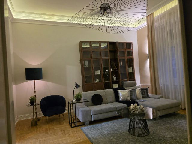 Kiadó téglalakás, albérlet, V. kerületben, Honvéd utcában