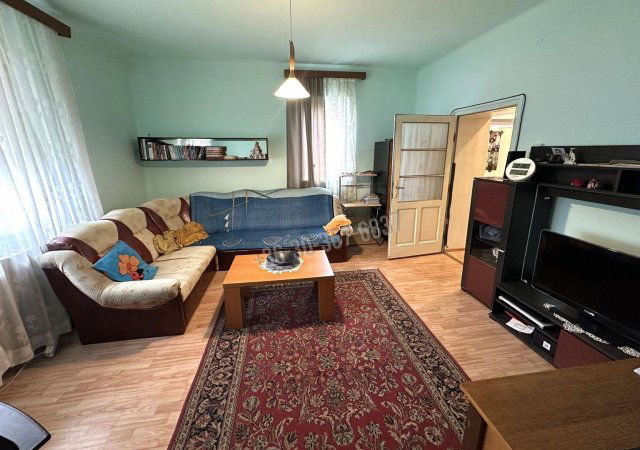 Eladó családi ház, Sándorfalván 54.9 M Ft, 2 szobás