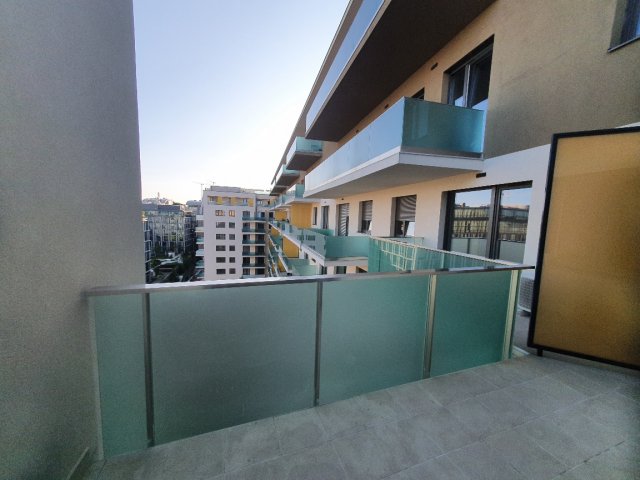 Kiadó téglalakás, albérlet, IX. kerületben, Pápay István utcában