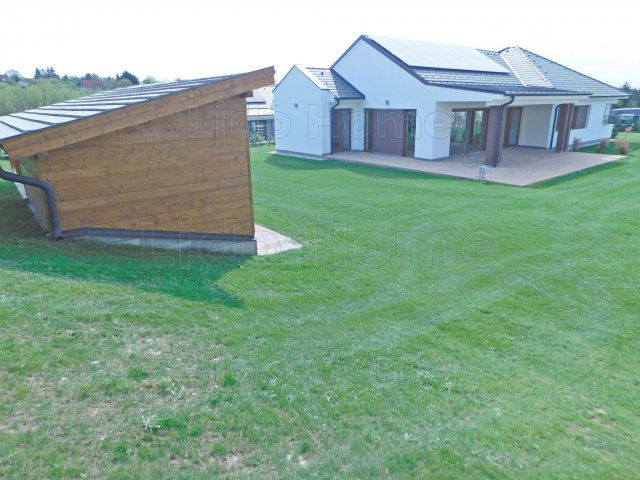 Eladó családi ház, Cserszegtomajon 275 M Ft, 4 szobás