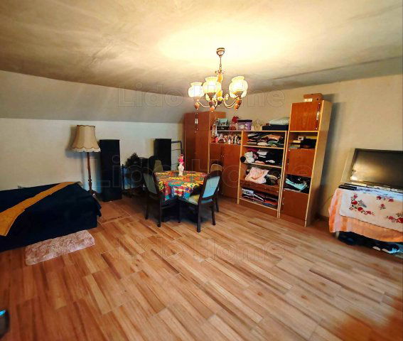 Eladó családi ház, Szegerdőn 22.99 M Ft, 10 szobás