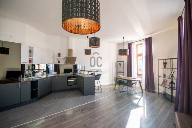 Eladó téglalakás, Budapesten, IX. kerületben, Ferenc körúton