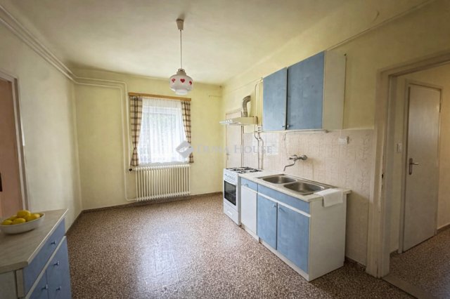 Eladó családi ház, Nagykőrösön 34 M Ft, 3 szobás