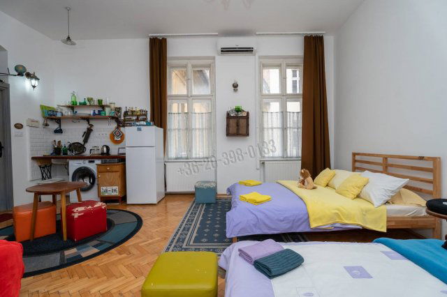 Eladó téglalakás, Budapesten, IX. kerületben, Mátyás utcában