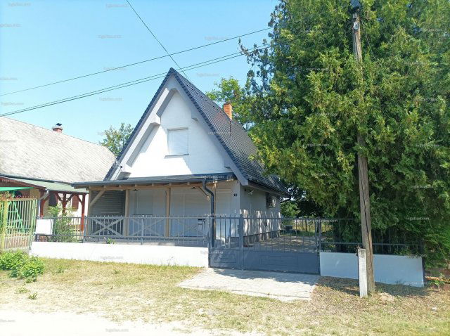 Eladó nyaraló, Tiszakécskén, Gerle utcában 52.9 M Ft