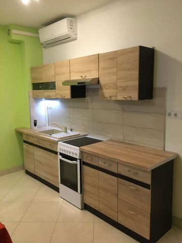 Kiadó téglalakás, albérlet, Győrött 150 E Ft / hó, 1 szobás