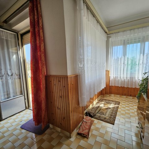 Eladó családi ház, Kunszentmiklóson 34.9 M Ft, 3 szobás