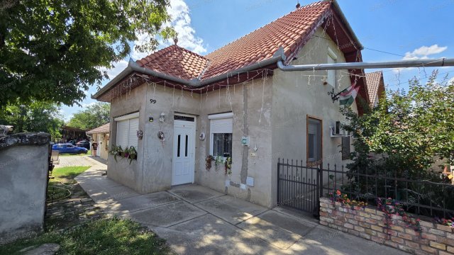 Eladó családi ház, Kerekegyházán 85 M Ft, 3 szobás