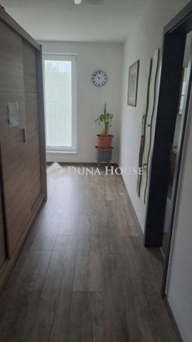 Eladó sorház, Baján 89.9 M Ft, 5 szobás / költözzbe.hu