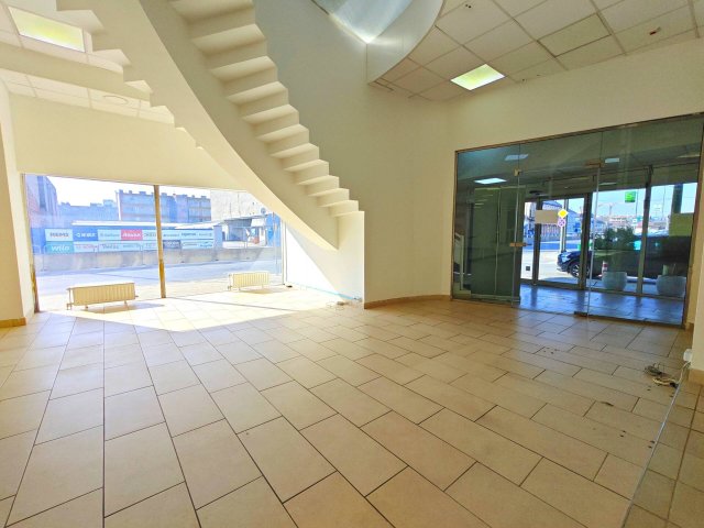 Kiadó üzlethelyiség, Miskolcon 1100 E Ft / hó