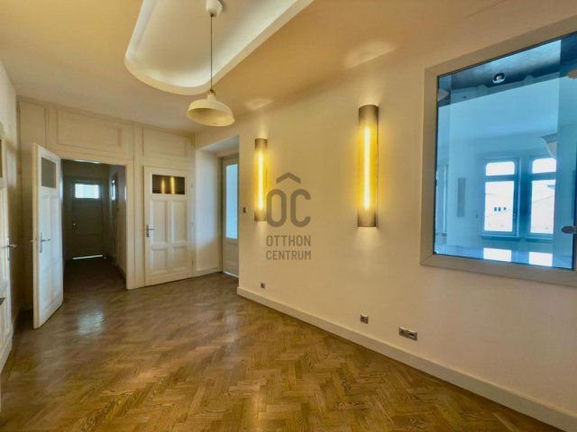 Eladó téglalakás, Budapesten, V. kerületben 480 M Ft, 4 szobás