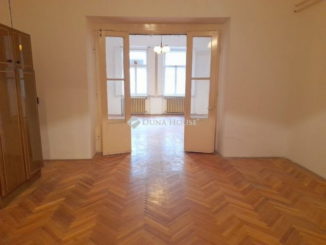 Eladó téglalakás, Békéscsabán 40 M Ft, 2 szobás