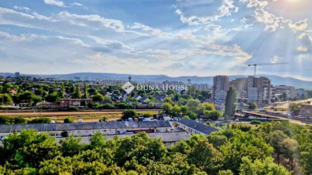 Eladó panellakás, Budapesten, IV. kerületben, Dugonics utcában