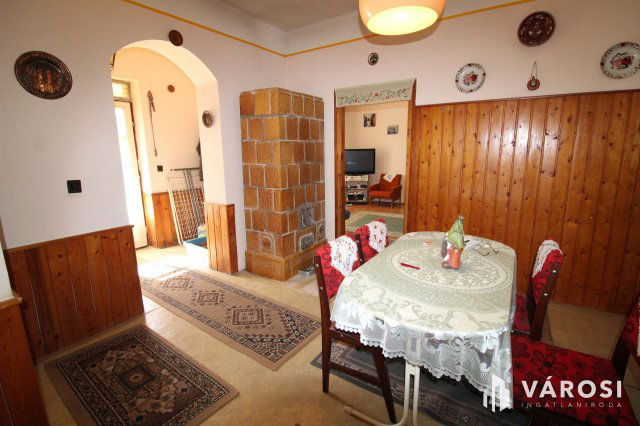 Eladó családi ház, Vésztőn 14 M Ft, 3 szobás