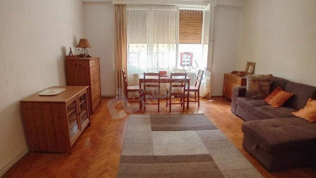 Kiadó téglalakás, albérlet, VIII. kerületben, Baross utcában