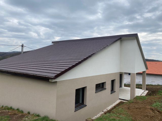 Eladó családi ház, Szendehelyen 103.9 M Ft, 5 szobás
