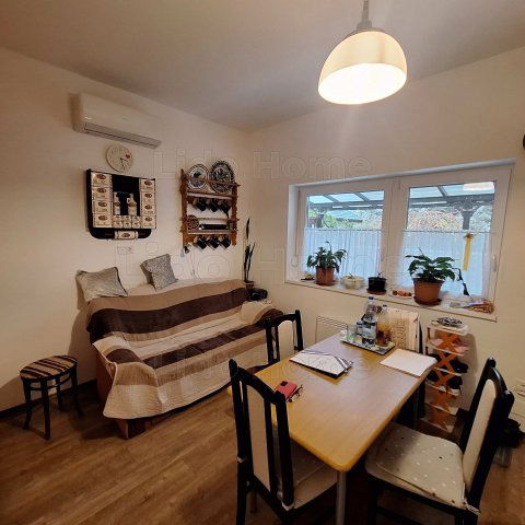 Eladó családi ház, Siófokon 130 M Ft, 5 szobás