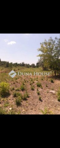 Eladó telek, Szigetszentmiklóson 15 M Ft / költözzbe.hu