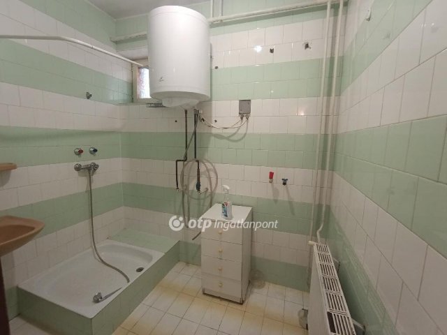 Kiadó családi ház, albérlet, Érden 210 E Ft / hó, 2 szobás