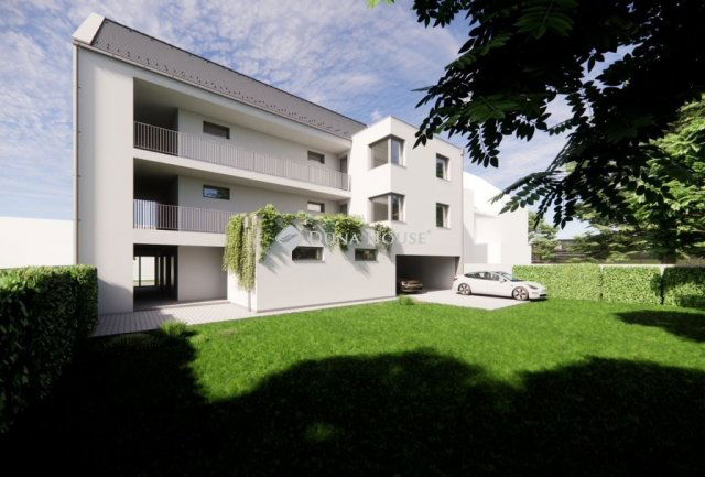 Eladó téglalakás, Debrecenben 112 M Ft, 3 szobás