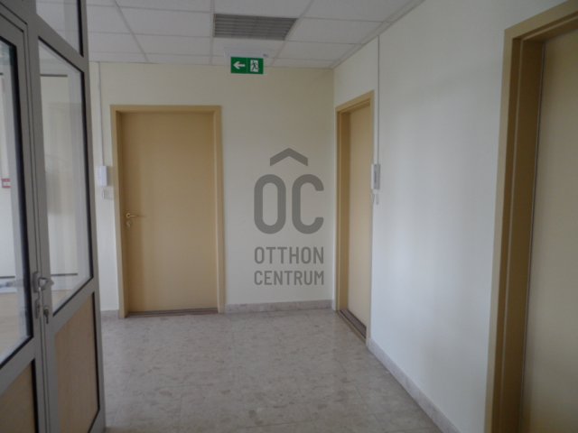 Eladó iroda, Budapesten, X. kerületben 779 M Ft