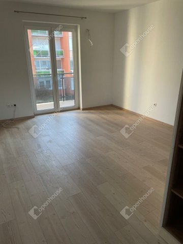 Eladó téglalakás, Monoron 79.5 M Ft, 3 szobás