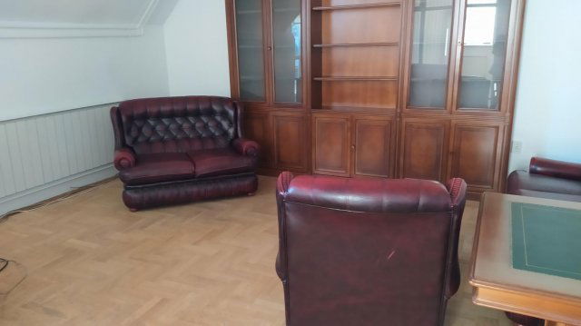 Kiadó iroda, Budapesten, II. kerületben 720 E Ft / hó, 1 szobás