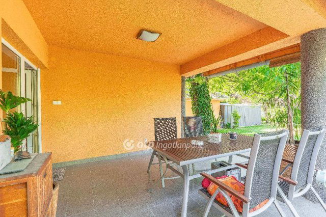 Eladó családi ház, Gárdonyban 134 M Ft, 6 szobás