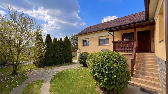 Eladó családi ház, Bonyhádon 79.9 M Ft, 4 szobás