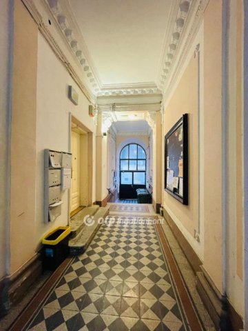 Eladó téglalakás, Budapesten, XIII. kerületben 130 M Ft