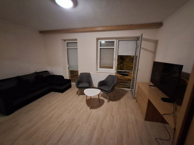 Kiadó téglalakás, albérlet, Hajdúszoboszlón, József Attila utcában