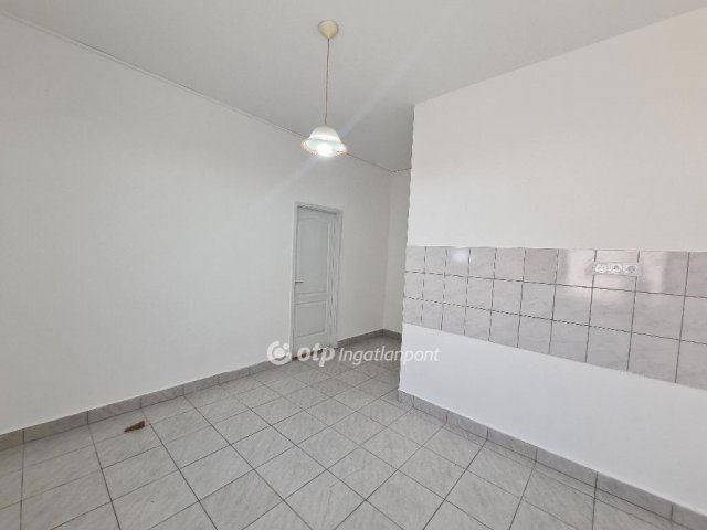 Eladó téglalakás, Budapesten, XXI. kerületben 44.9 M Ft