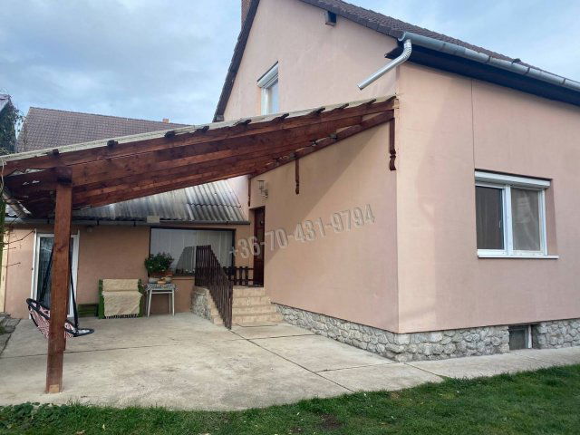 Eladó családi ház, Bogácson 41.9 M Ft, 5 szobás
