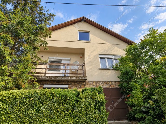 Eladó családi ház, Iszkaszentgyörgyön 69.9 M Ft, 4 szobás