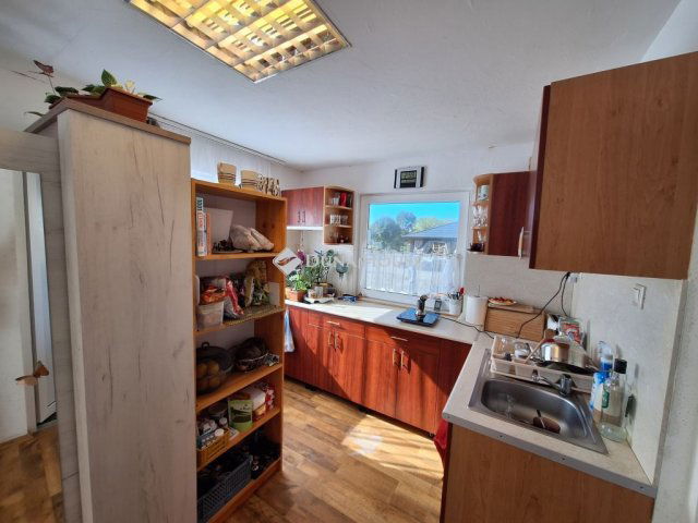 Eladó családi ház, Bicskén 37.5 M Ft, 2 szobás