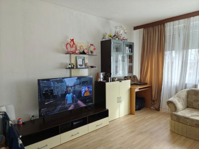 Eladó panellakás, Baján 29 M Ft, 2 szobás / költözzbe.hu