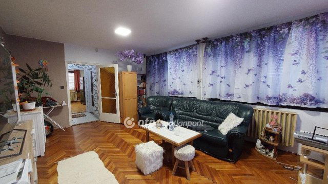 Eladó családi ház, Tiszaroffon 17.5 M Ft, 2 szobás