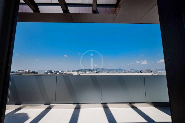 Kiadó téglalakás, albérlet, VIII. kerületben, Corvin sétányon