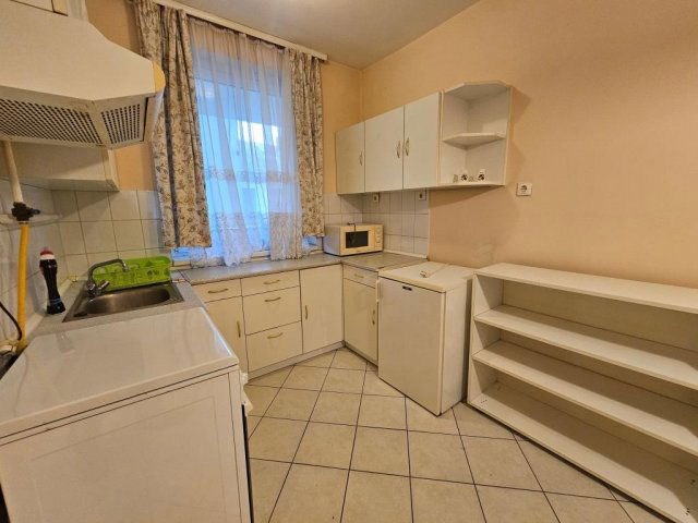 Kiadó téglalakás, albérlet, Kaposváron, Ady Endre utcában