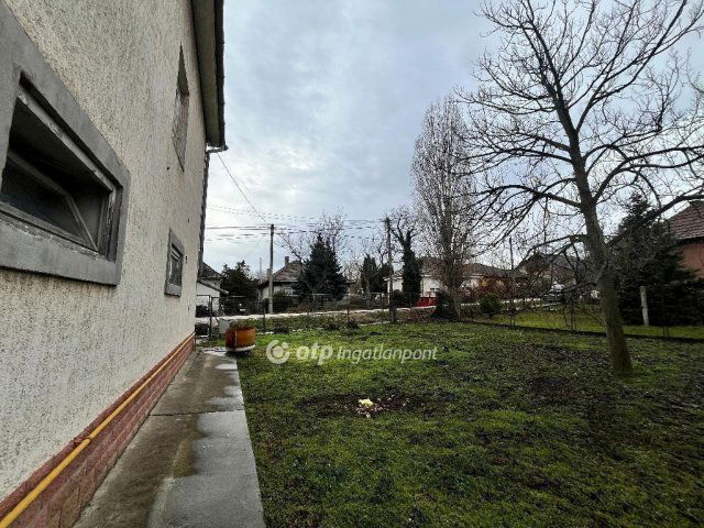 Eladó családi ház, Érden 98.99 M Ft, 7 szobás