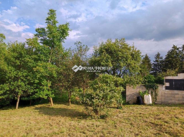 Eladó telek, Nádasdon 3.99 M Ft / költözzbe.hu