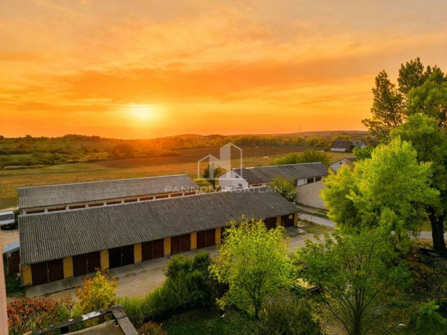 Eladó téglalakás, Hajmáskéren 14.9 M Ft, 1 szobás