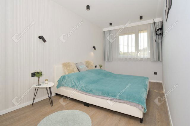 Kiadó téglalakás, albérlet, Szegeden 450 E Ft / hó, 3 szobás
