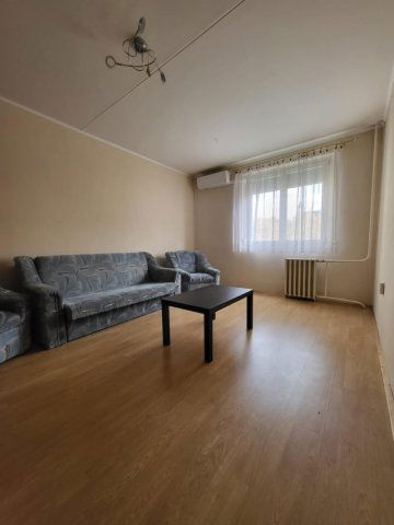 Eladó panellakás, Pécsett 36 M Ft, 1+1 szobás