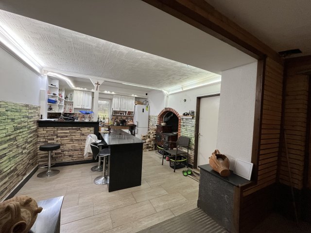 Eladó családi ház, Vonyarcvashegyen 59.9 M Ft, 4 szobás