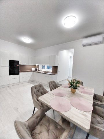 Eladó ikerház, Nyíregyházán 94.9 M Ft, 4 szobás