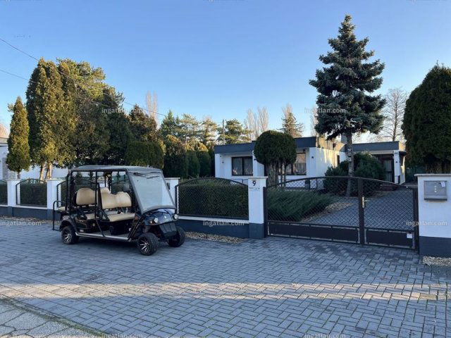 Eladó családi ház, Siófokon, Babits Mihály utcában 175 M Ft